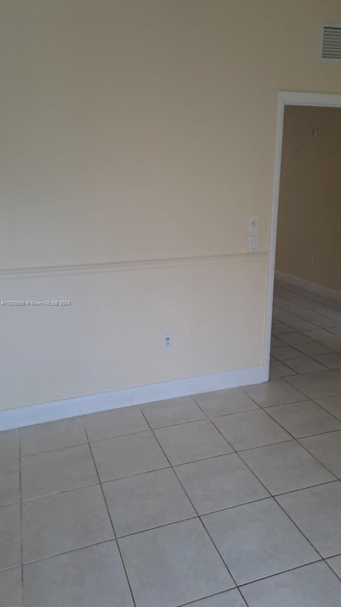 Residential, Royal Palm Beach, Florida image 4