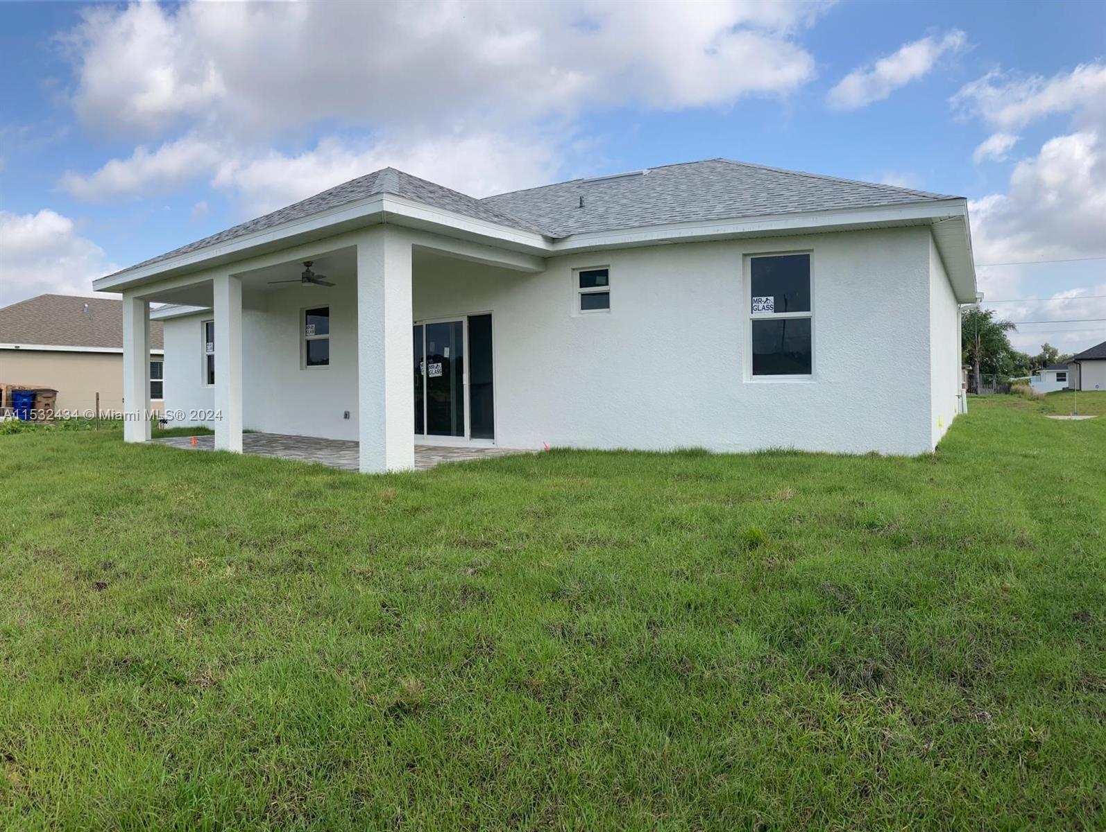 3813 SW 34th St, Lehigh Acres, Florida image 3