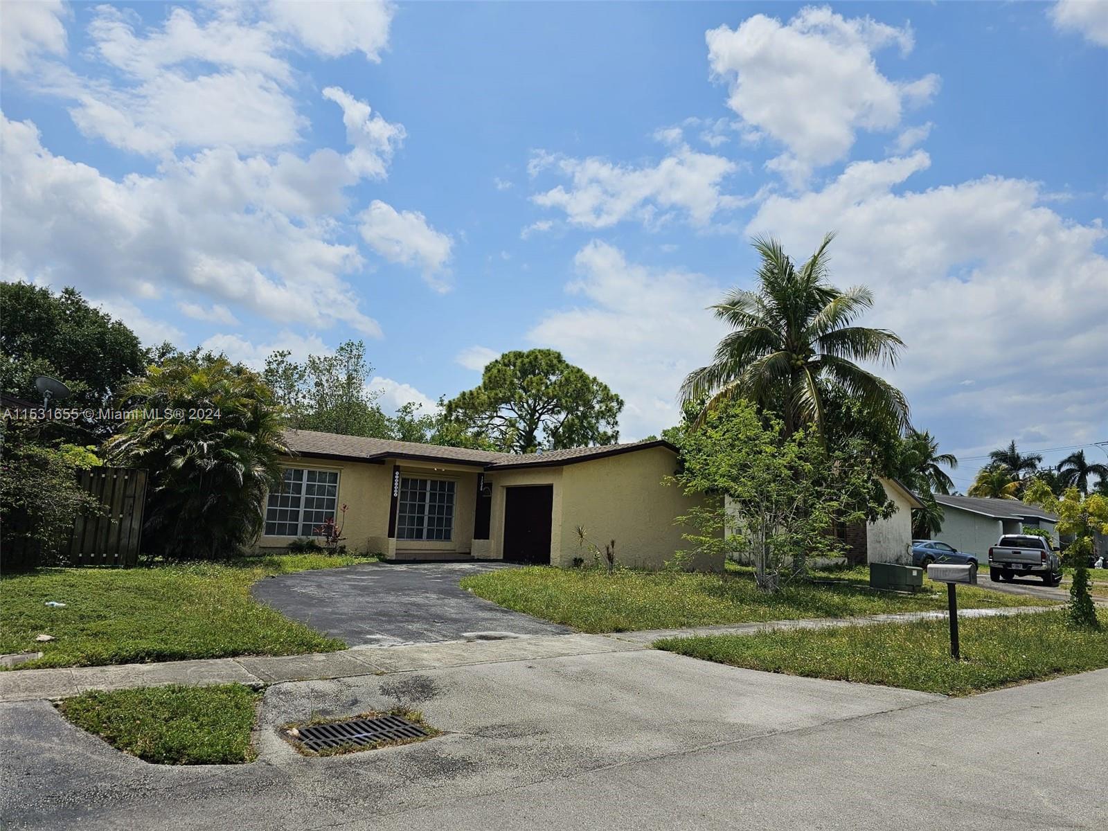 12020 NW 34th Pl, Sunrise, Florida image 23