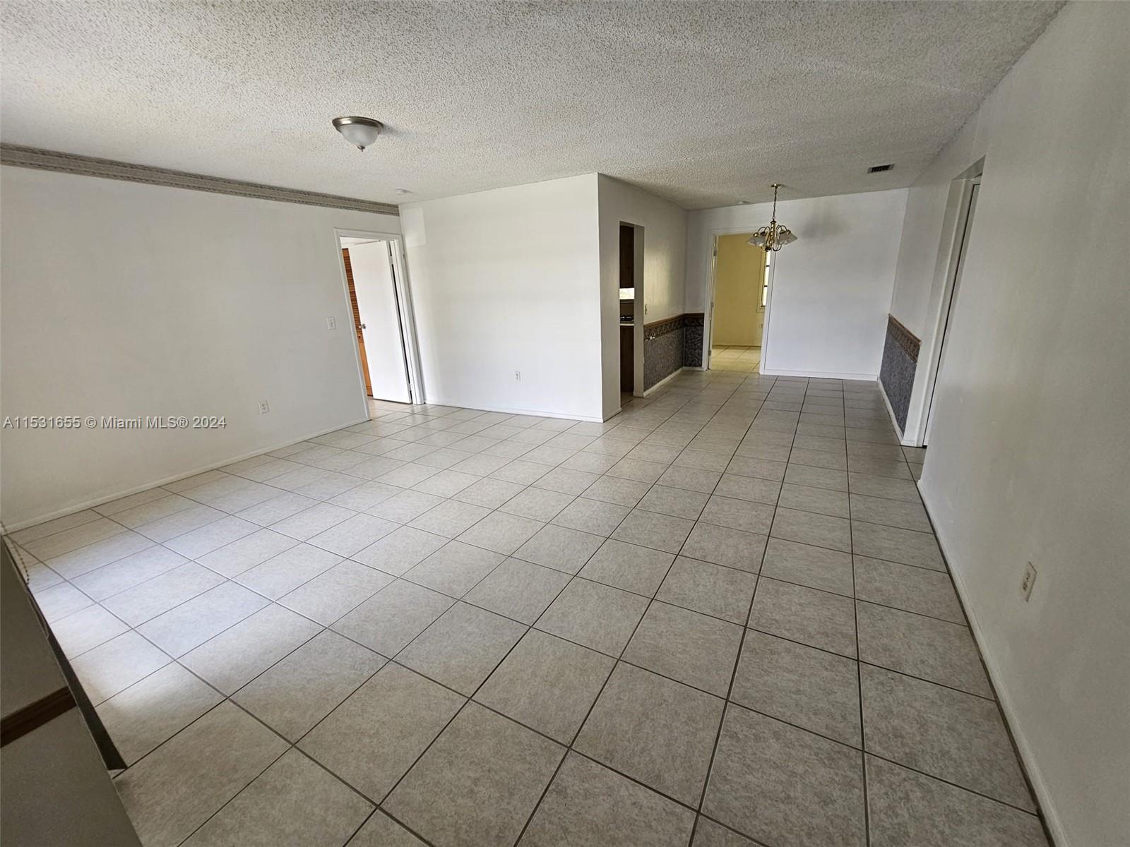 12020 NW 34th Pl, Sunrise, Florida image 3