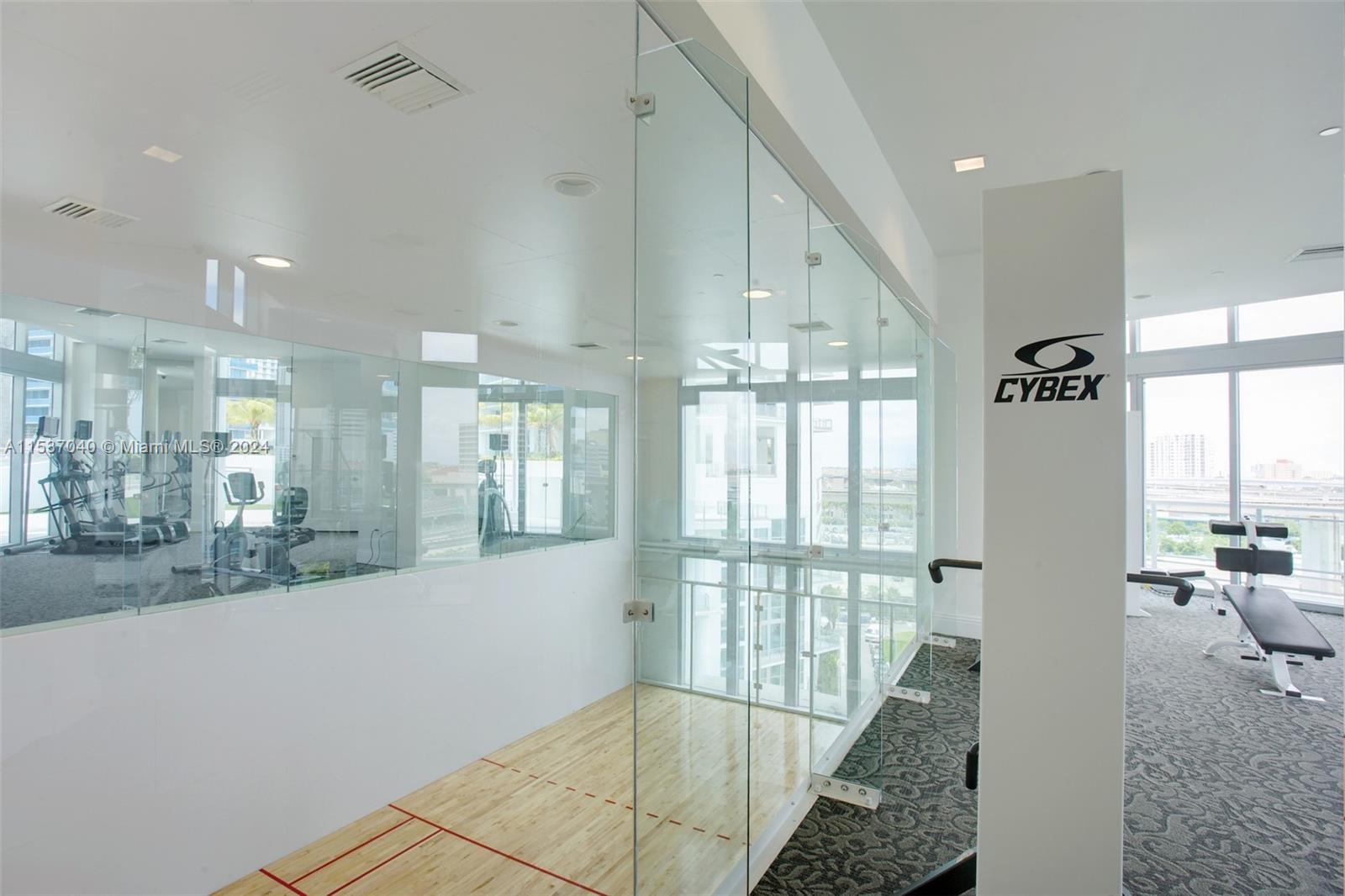350 S Miami Ave #3110, Miami FL 33130