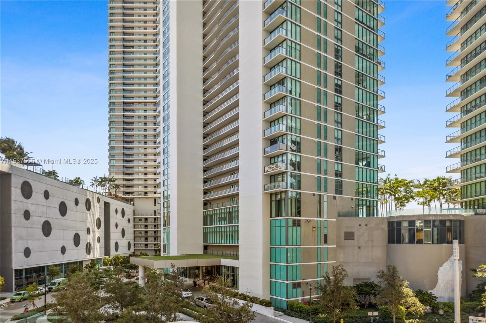 Listing Photo 17