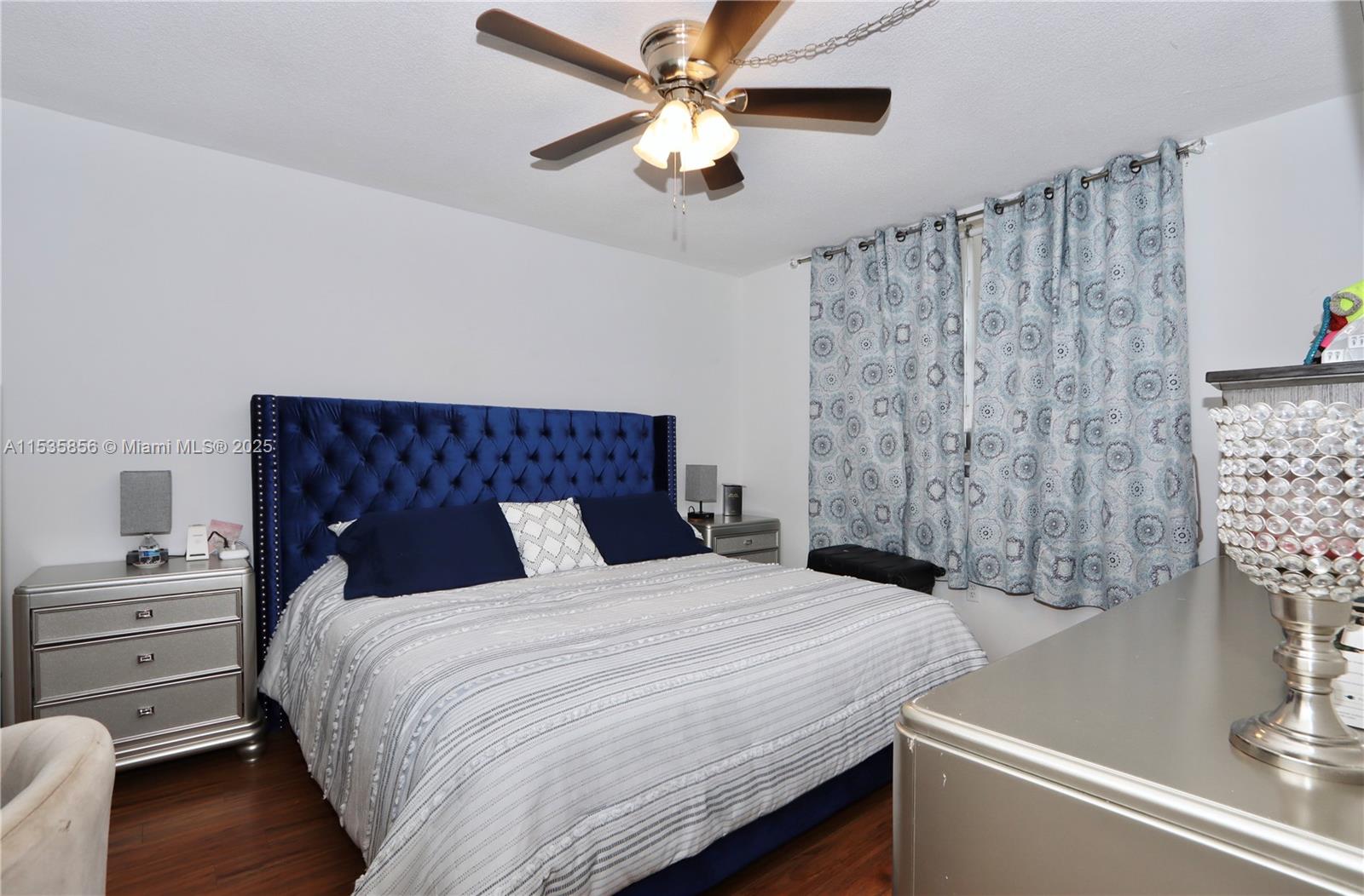 Listing Photo 15
