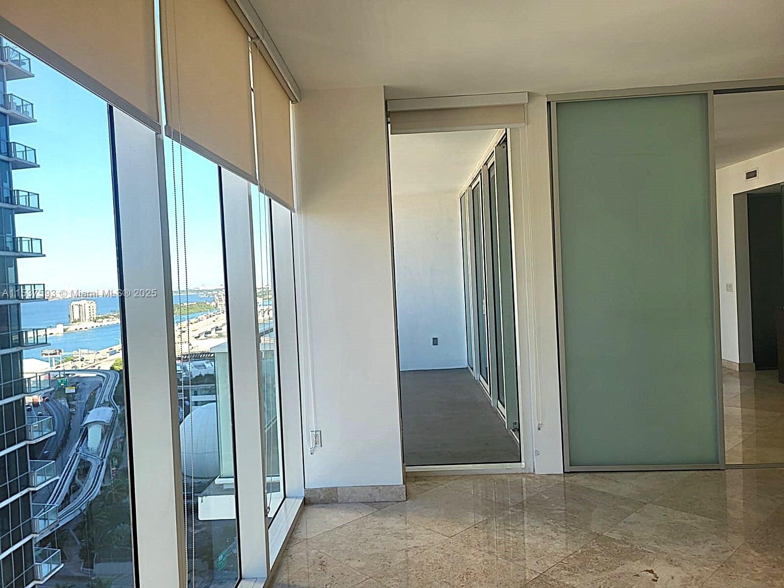1040 Biscayne Blvd #1805, Miami FL 33132
