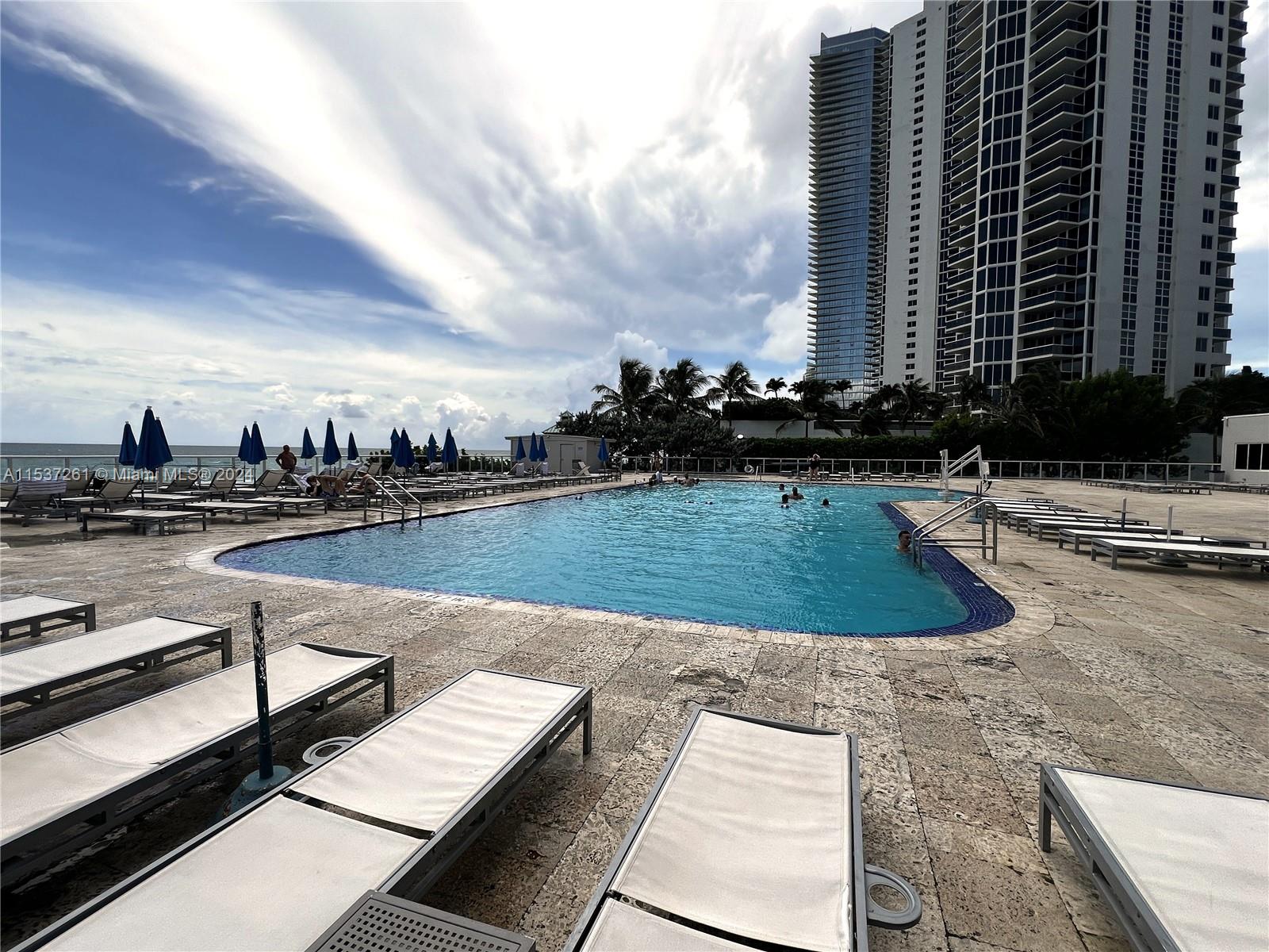 19201 Collins Ave #348, Sunny Isles Beach, Florida image 2