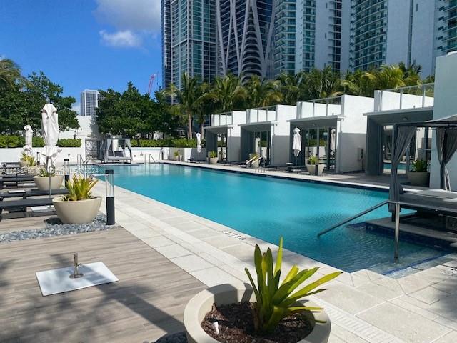 851 NE 1st Ave #1500, Miami FL 33132