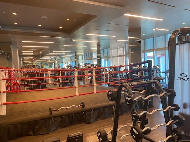 851 NE 1st Ave #1500, Miami FL 33132
