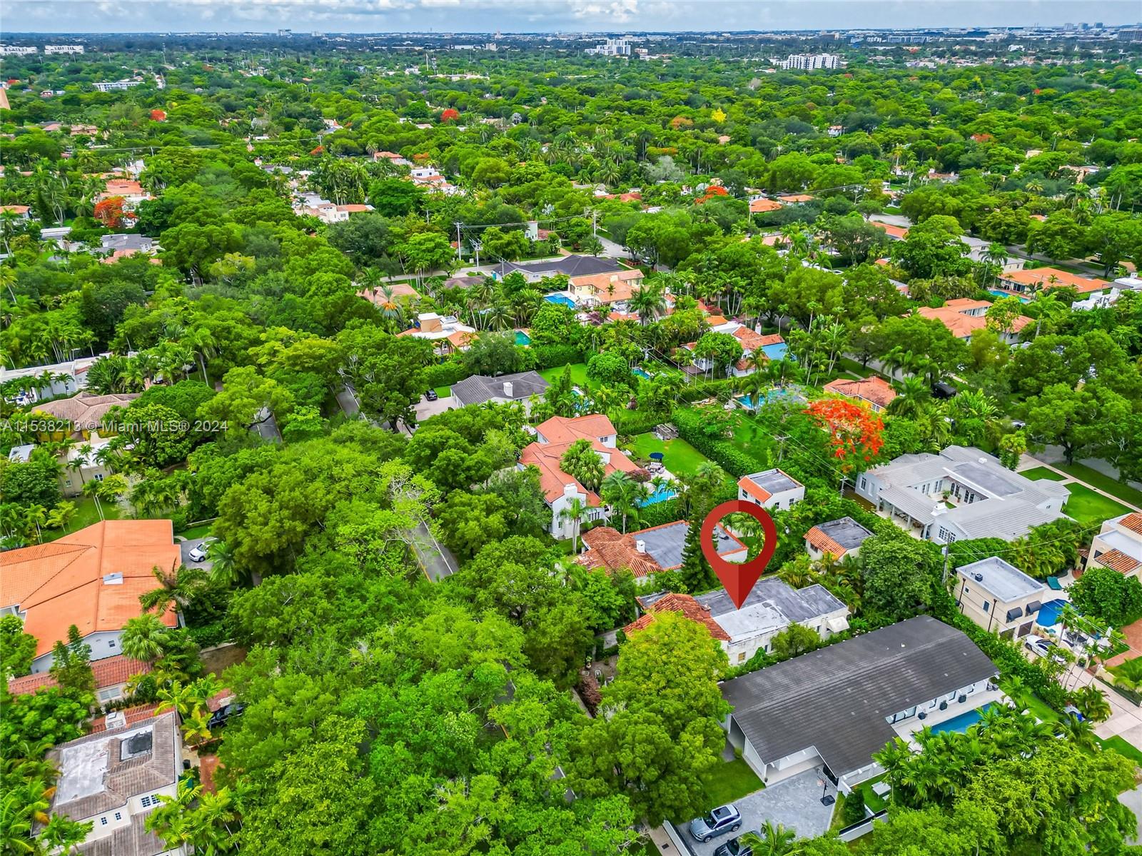 1107 Alhambra Cir, Coral Gables, Florida image 3