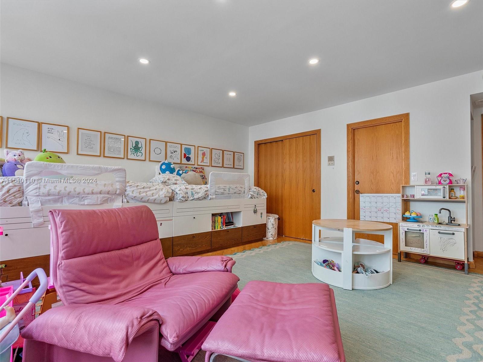 10155 Collins Ave #506, Bal Harbour FL 33154