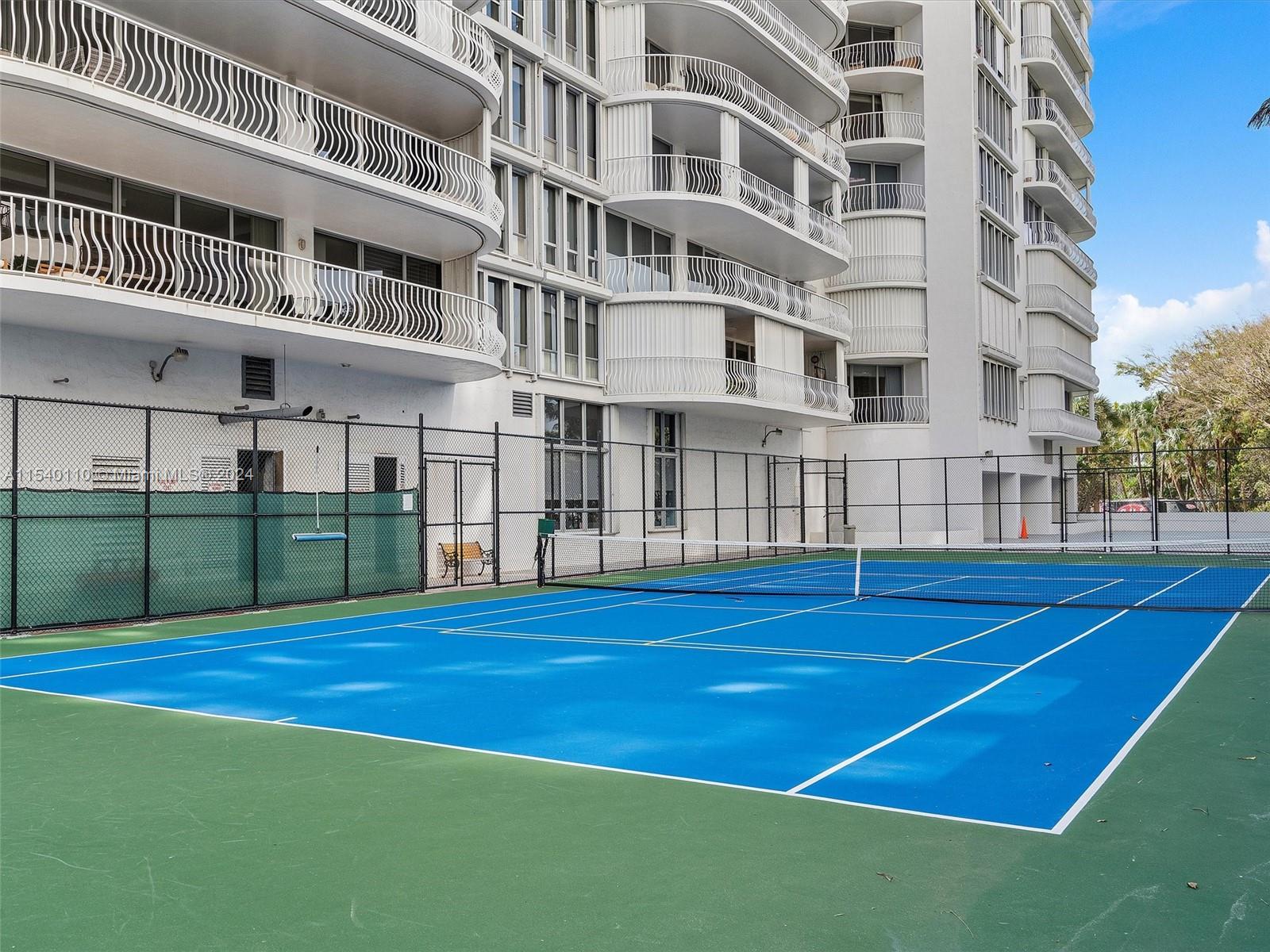 10155 Collins Ave #506, Bal Harbour FL 33154