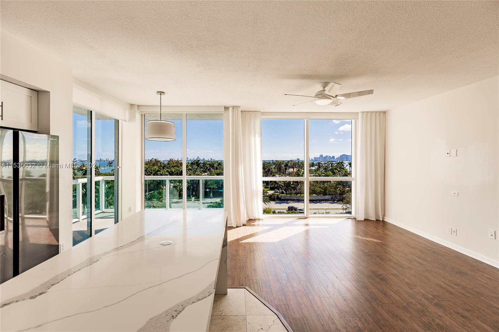 7900 Harbor Island Dr #725, North Bay Village FL 33141