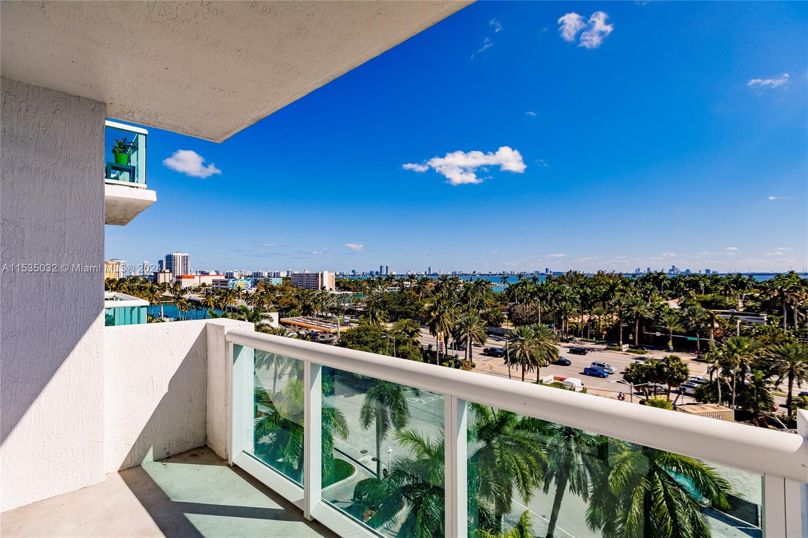7900 Harbor Island Dr #725, North Bay Village FL 33141