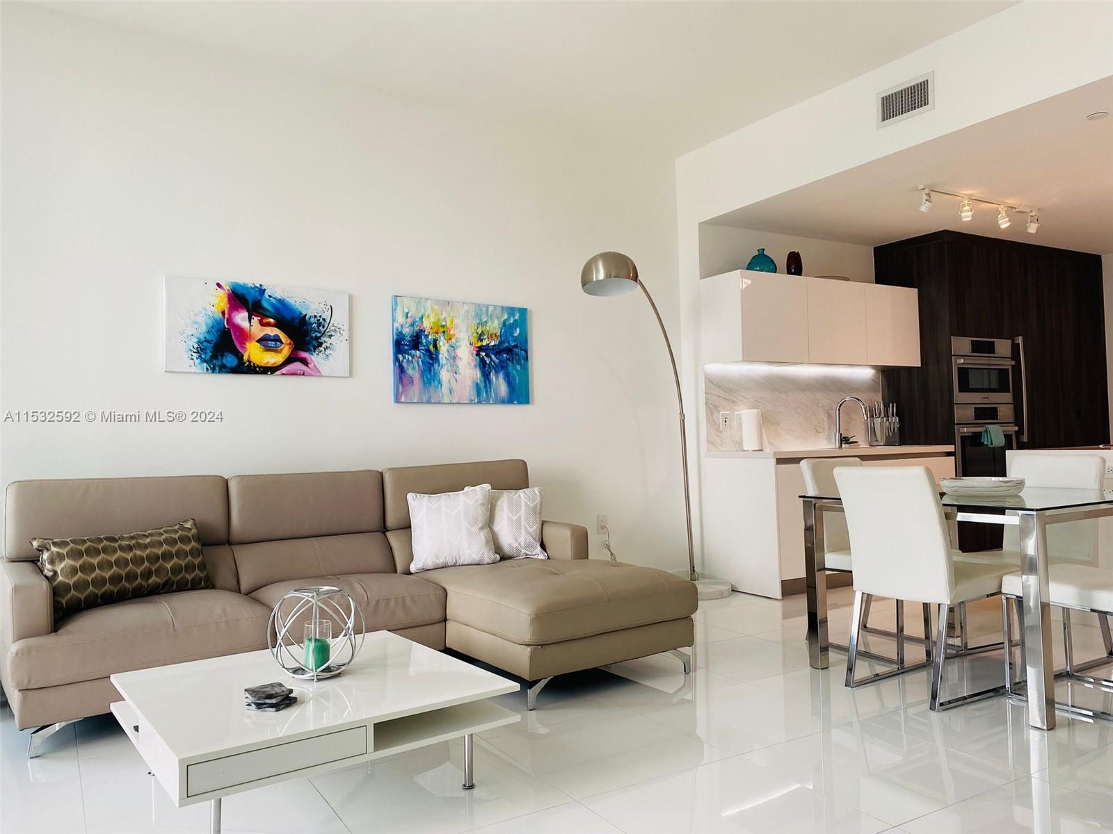 851 NE 1st Ave #1700, Miami FL 33132