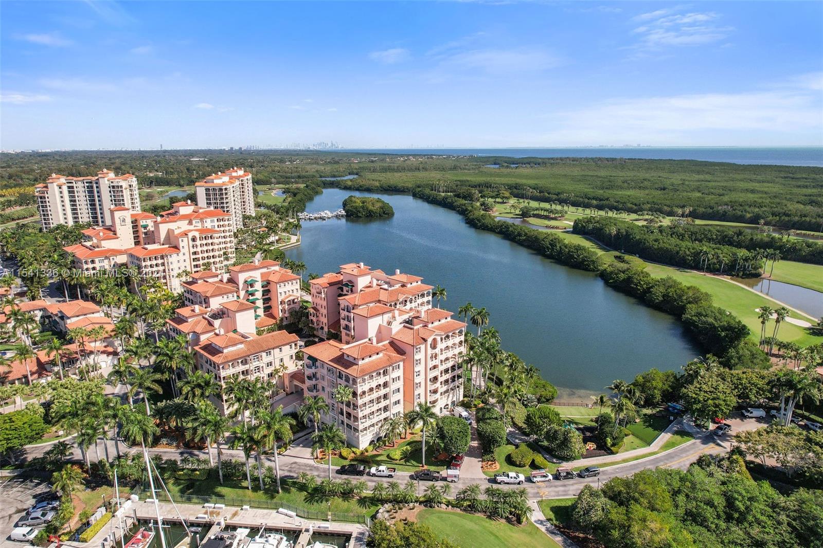 13647 Deering Bay Dr #112, Coral Gables, Florida image 37