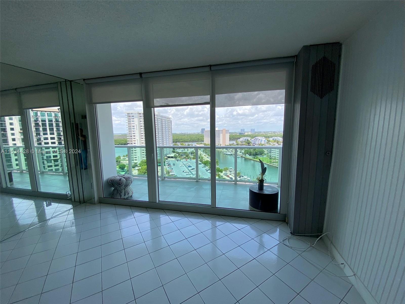 100 Bayview Dr #1503, Sunny Isles Beach, Florida image 31