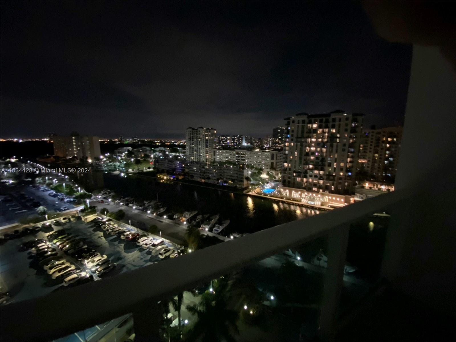 100 Bayview Dr #1503, Sunny Isles Beach, Florida image 37