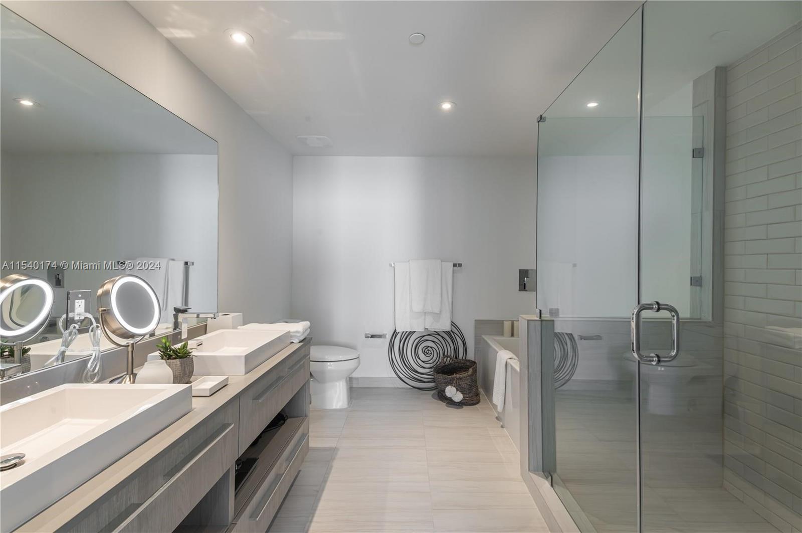 4010 S Ocean Dr #R703, Hollywood, Florida image 11