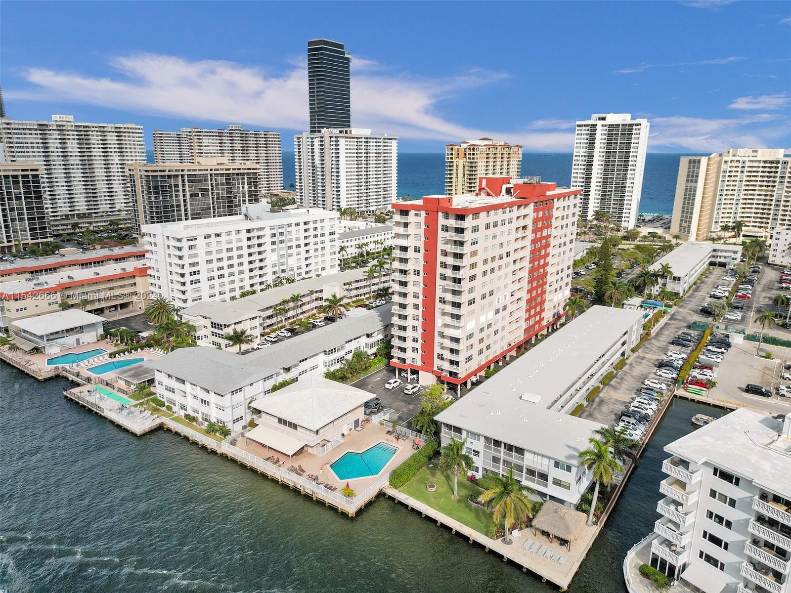 3177 S Ocean Dr #108, Hallandale Beach, Florida image 3