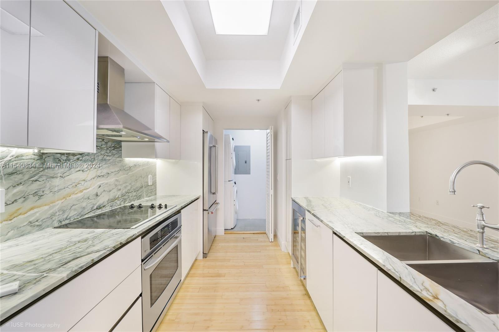 110 Washington Ave #1414, Miami Beach FL 33139