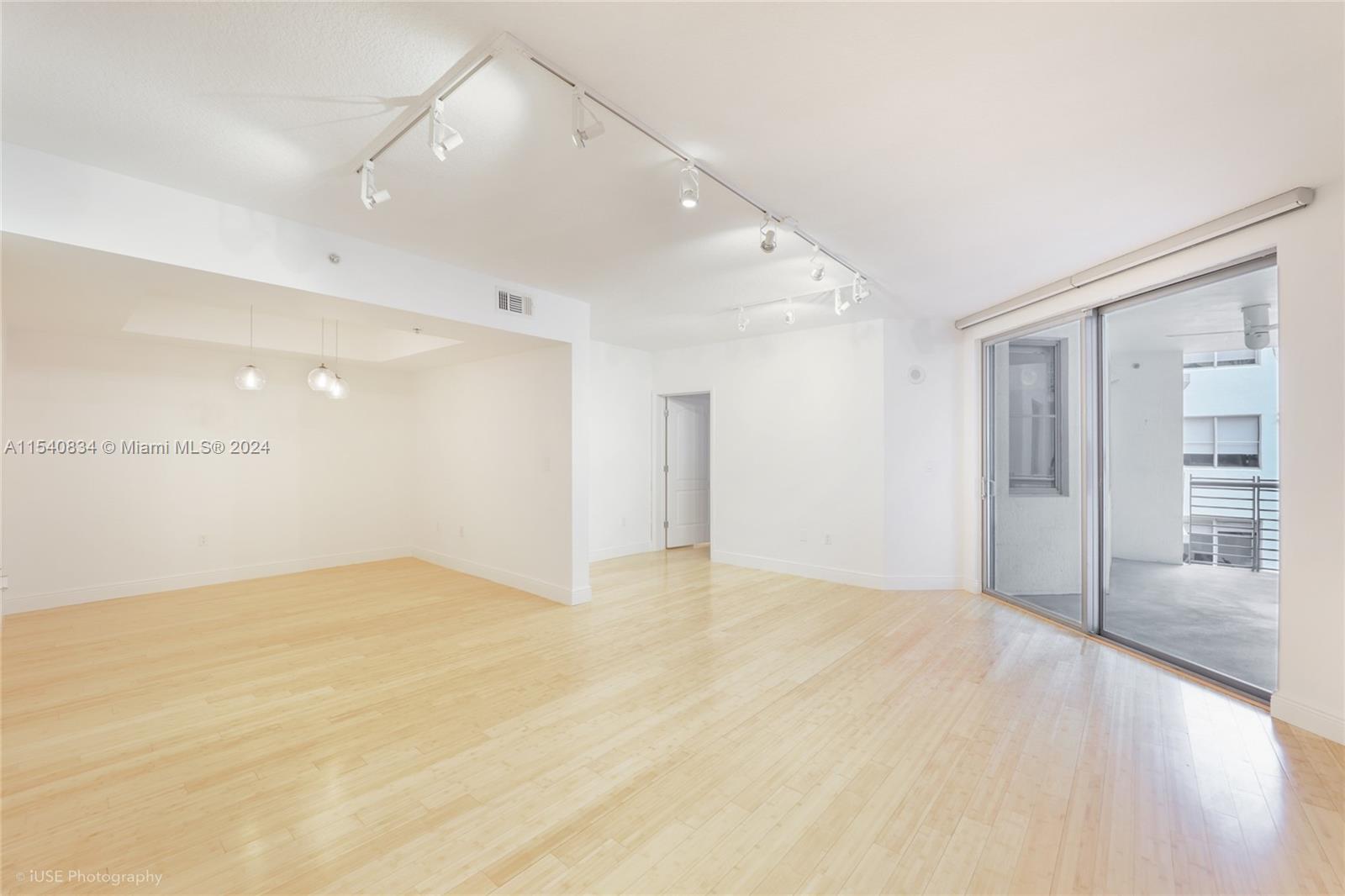 110 Washington Ave #1414, Miami Beach FL 33139