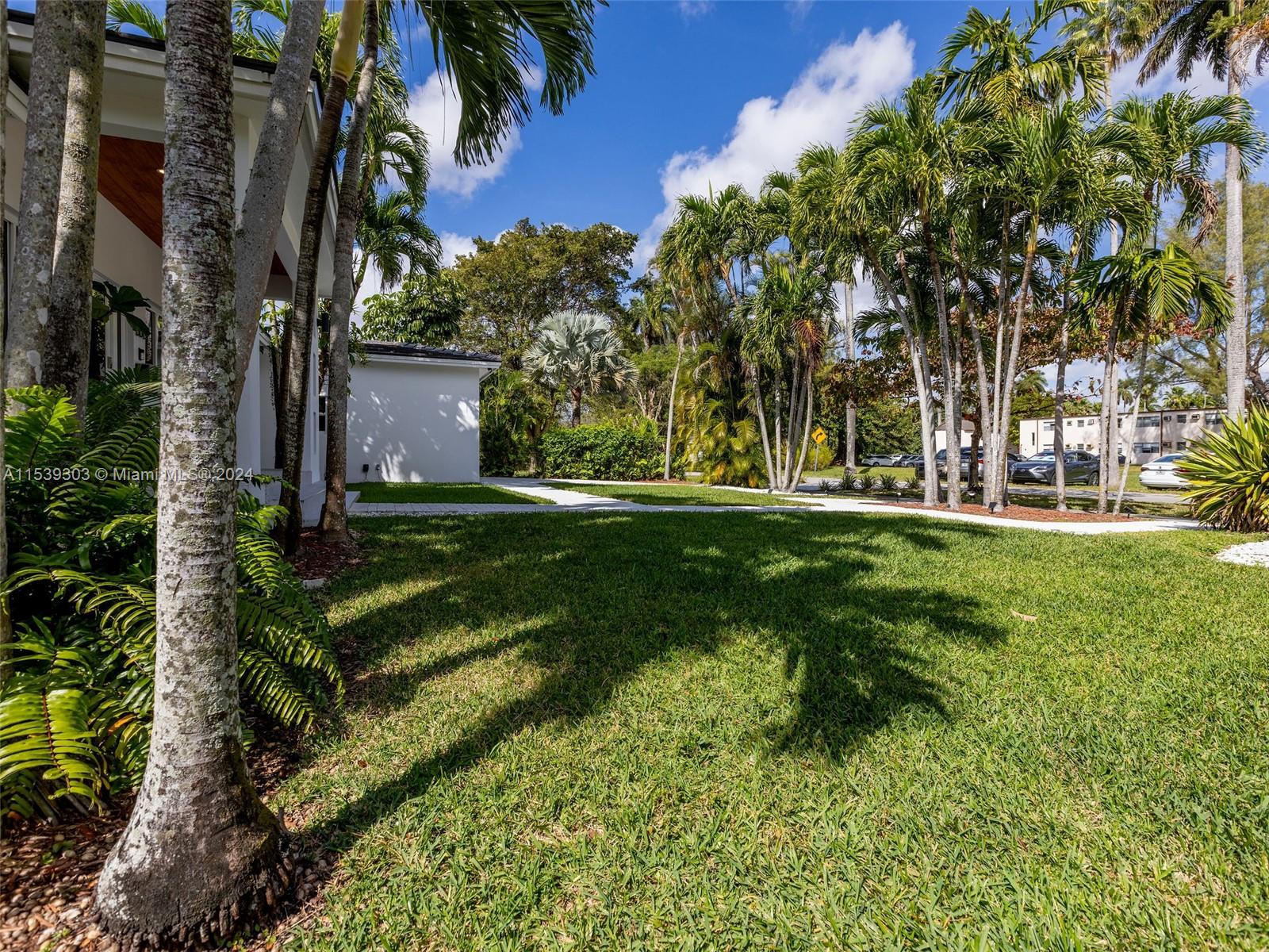 380 Morningside Dr, Miami Springs, Florida image 36