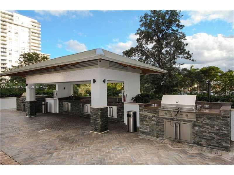 2801 NE 183rd St #2103W, Aventura, Florida image 33
