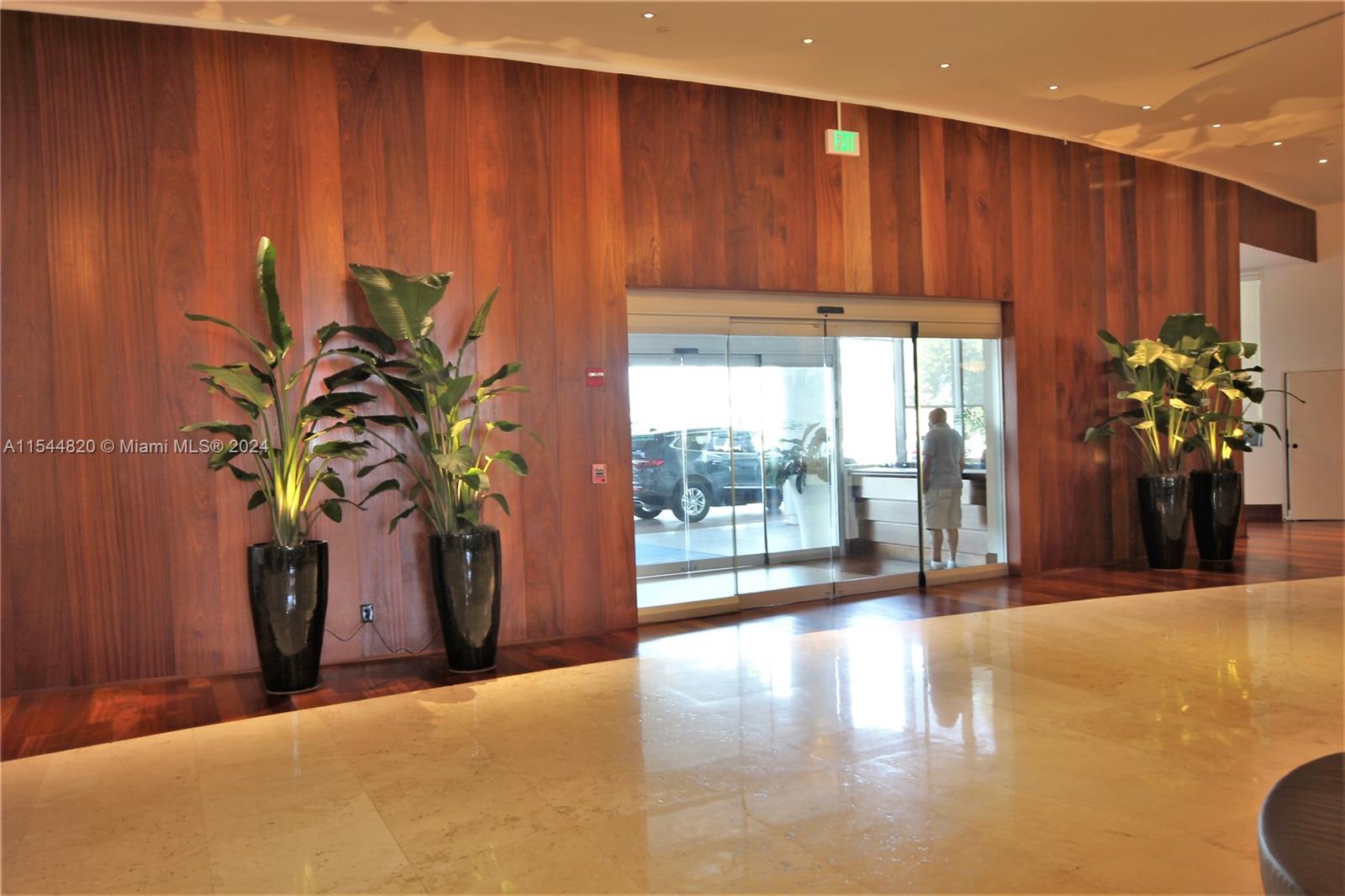 5161 Collins Ave #810, Miami Beach, Florida image 15