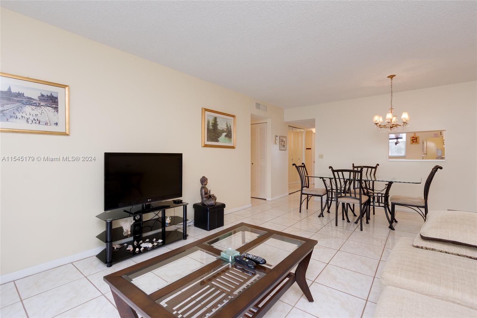 3150 Holiday Springs Blvd #8-305, Margate, Florida image 14