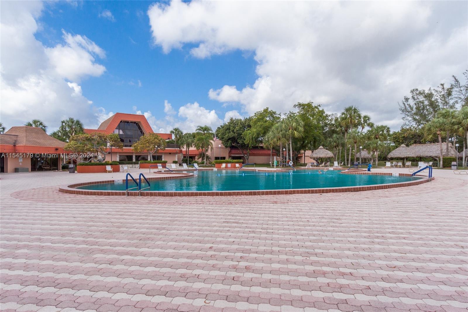 3150 Holiday Springs Blvd #8-305, Margate, Florida image 2