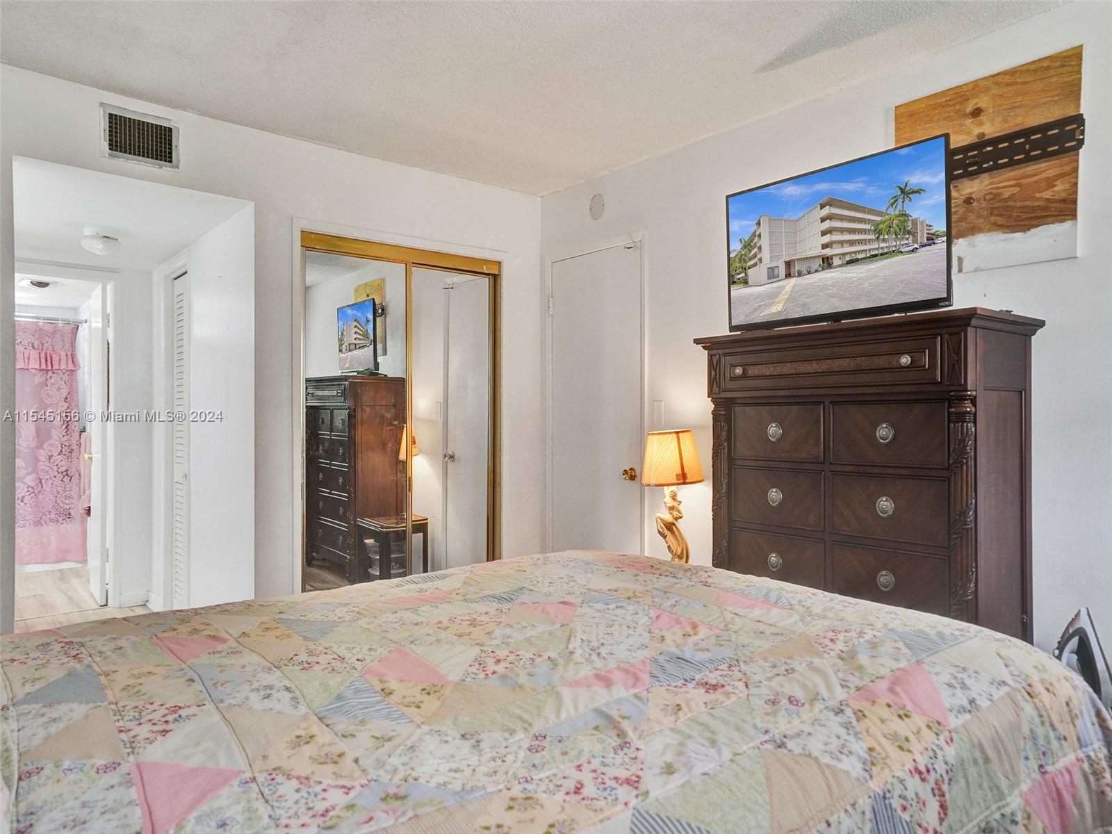 4650 Washington St #209, Hollywood, Florida image 7
