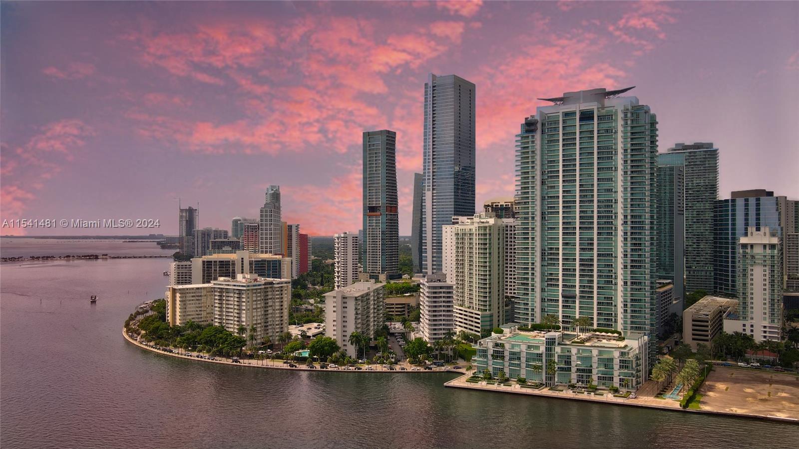 1331 Brickell Bay Dr #3211, Miami FL 33131