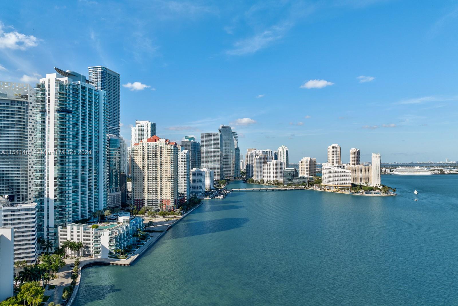 1331 Brickell Bay Dr #3211, Miami FL 33131