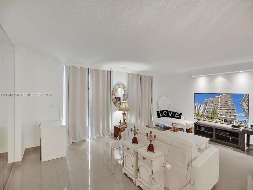 8877 Collins Ave #304, Surfside FL 33154
