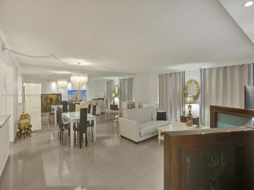 8877 Collins Ave #304, Surfside, Florida image 2