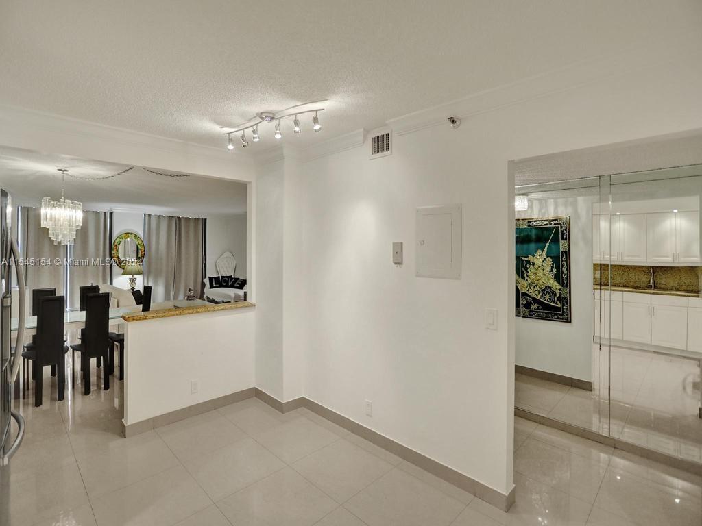 8877 Collins Ave #304, Surfside FL 33154