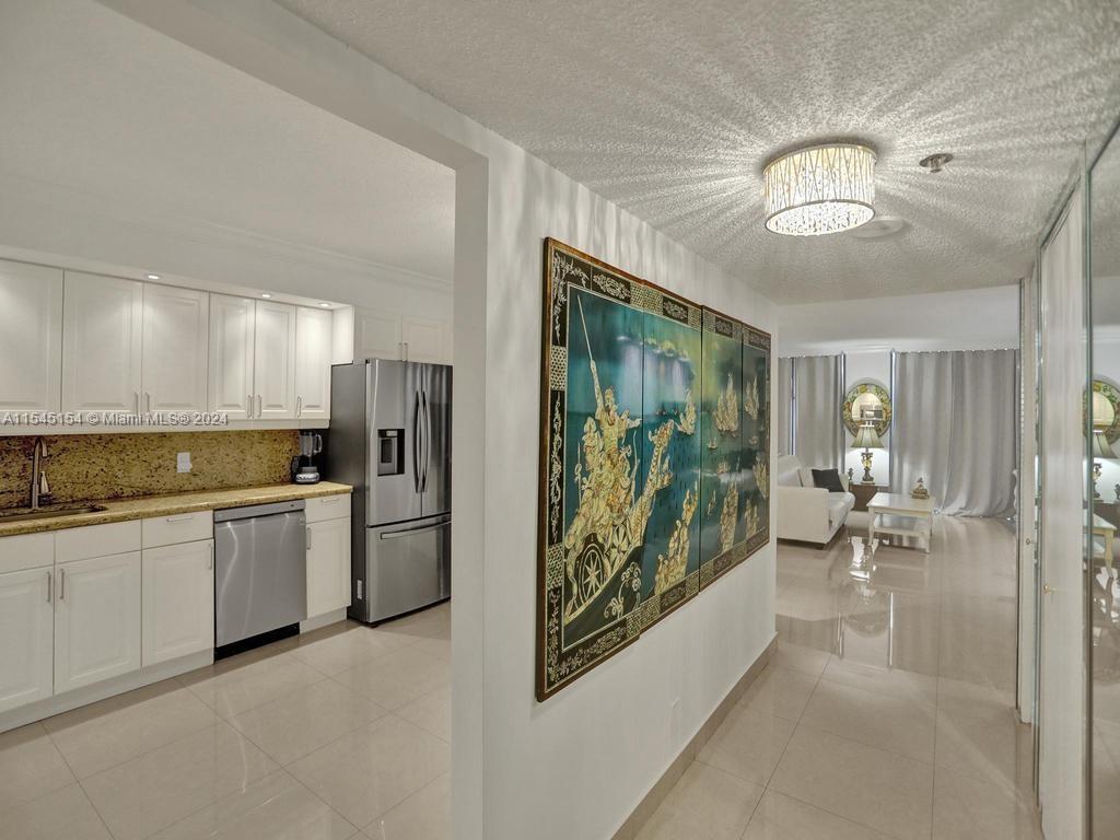 8877 Collins Ave #304, Surfside, Florida image 3