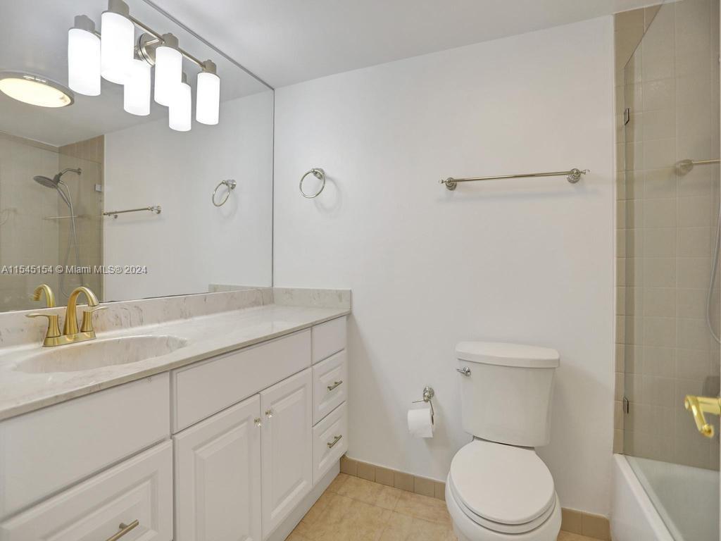8877 Collins Ave #304, Surfside FL 33154