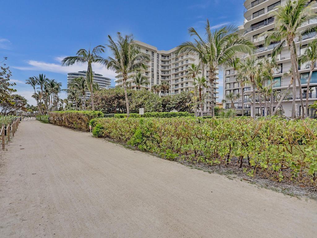 8877 Collins Ave #304, Surfside FL 33154