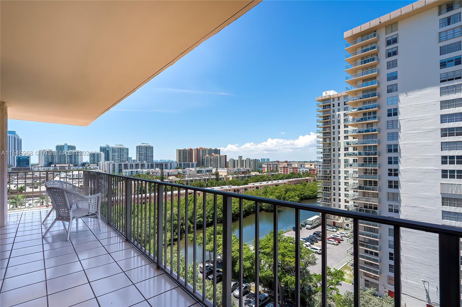 210 174th St #1209, Sunny Isles Beach, Florida image 36