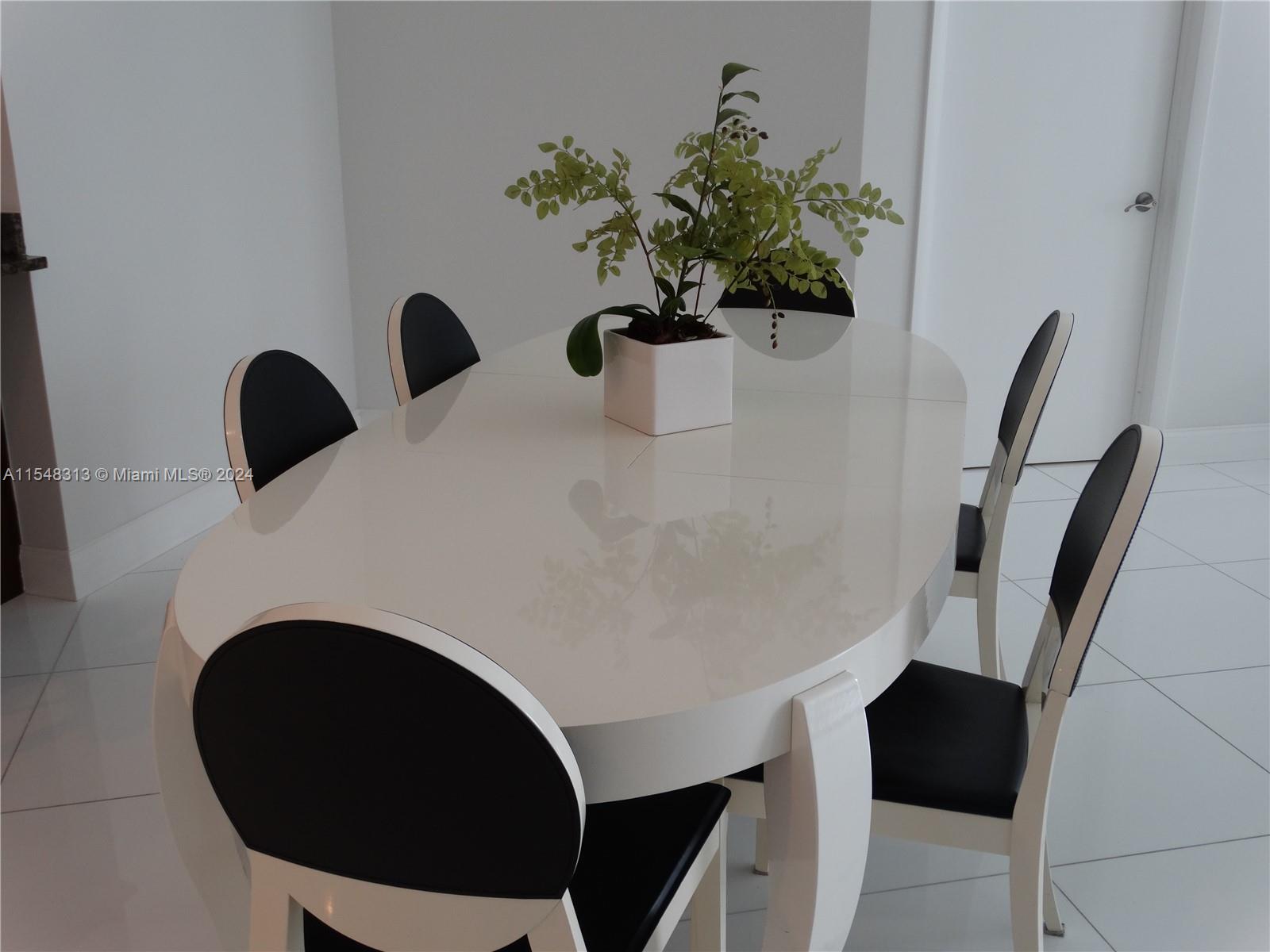 15901 Collins Ave #3907, Sunny Isles Beach FL 33160