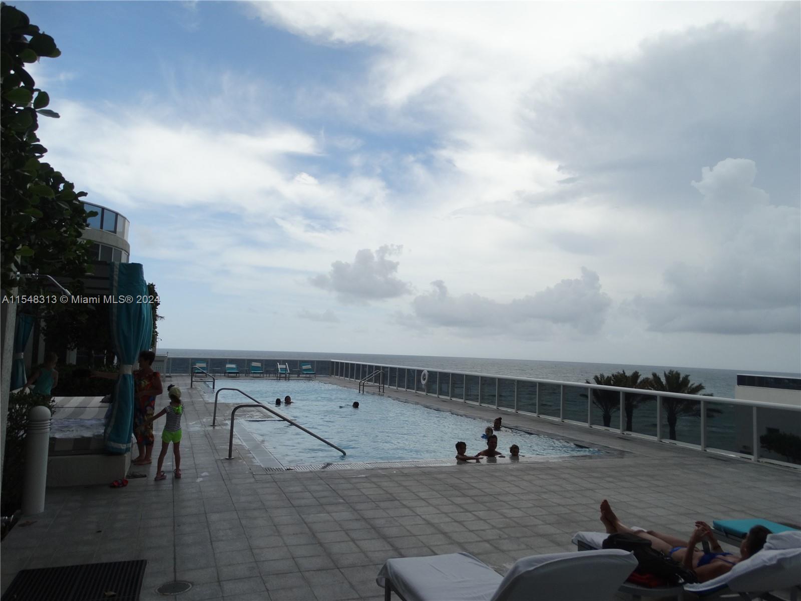 15901 Collins Ave #3907, Sunny Isles Beach FL 33160