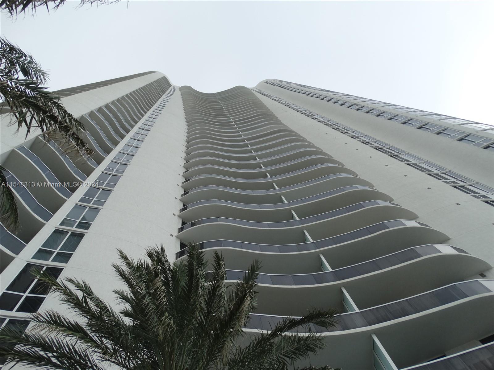 15901 Collins Ave #3907, Sunny Isles Beach FL 33160