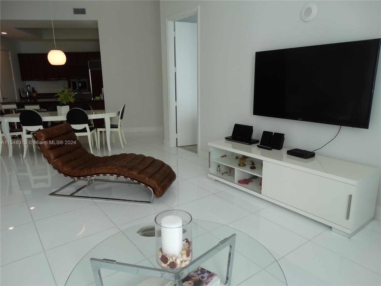 15901 Collins Ave #3907, Sunny Isles Beach FL 33160