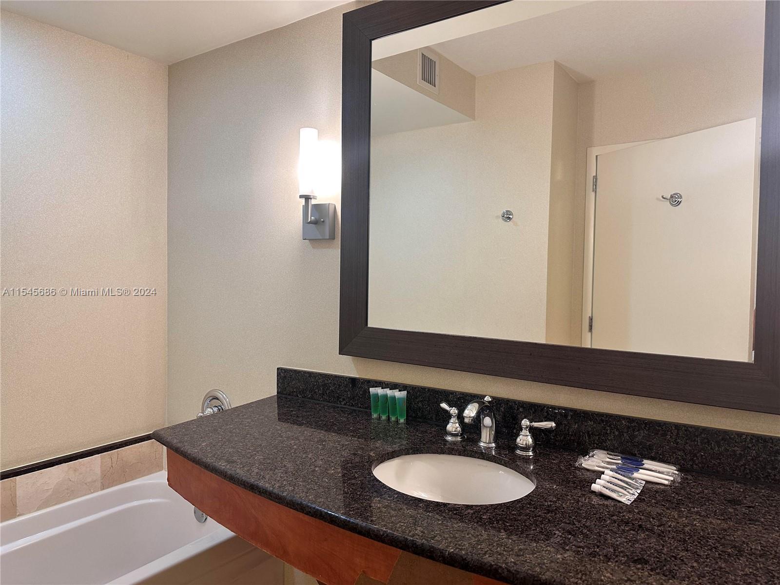 18001 Collins Ave #1803, Sunny Isles Beach, Florida image 6