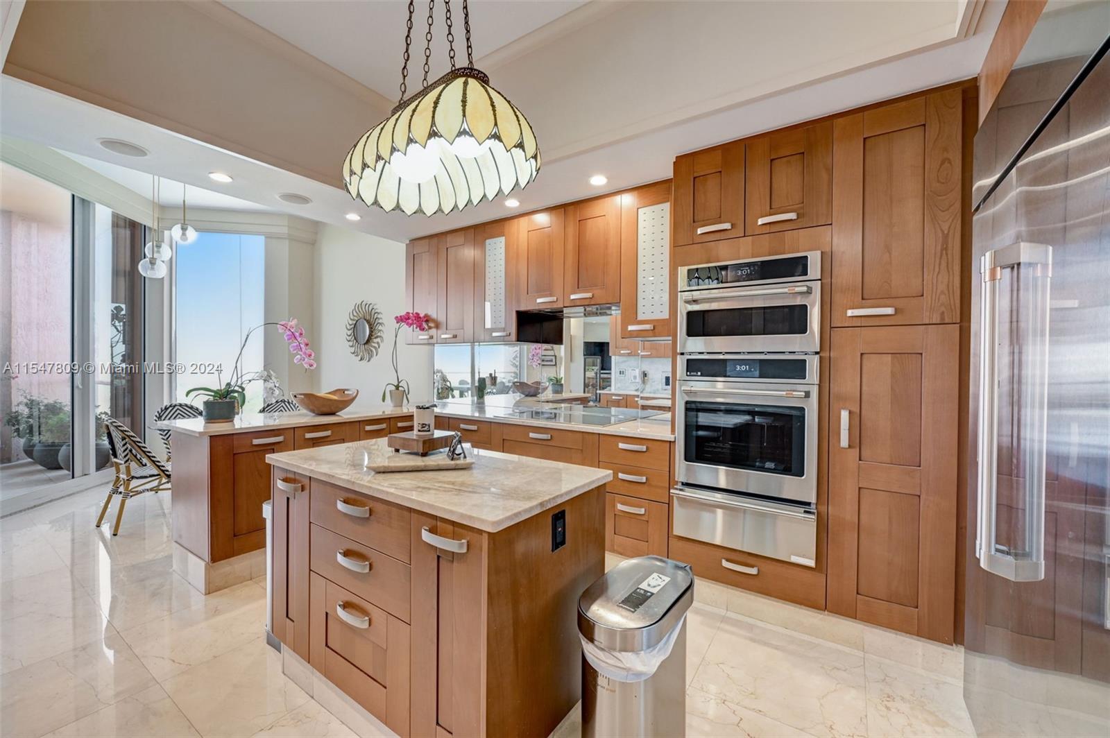 60 Edgewater Dr #PH3-C, Coral Gables FL 33133