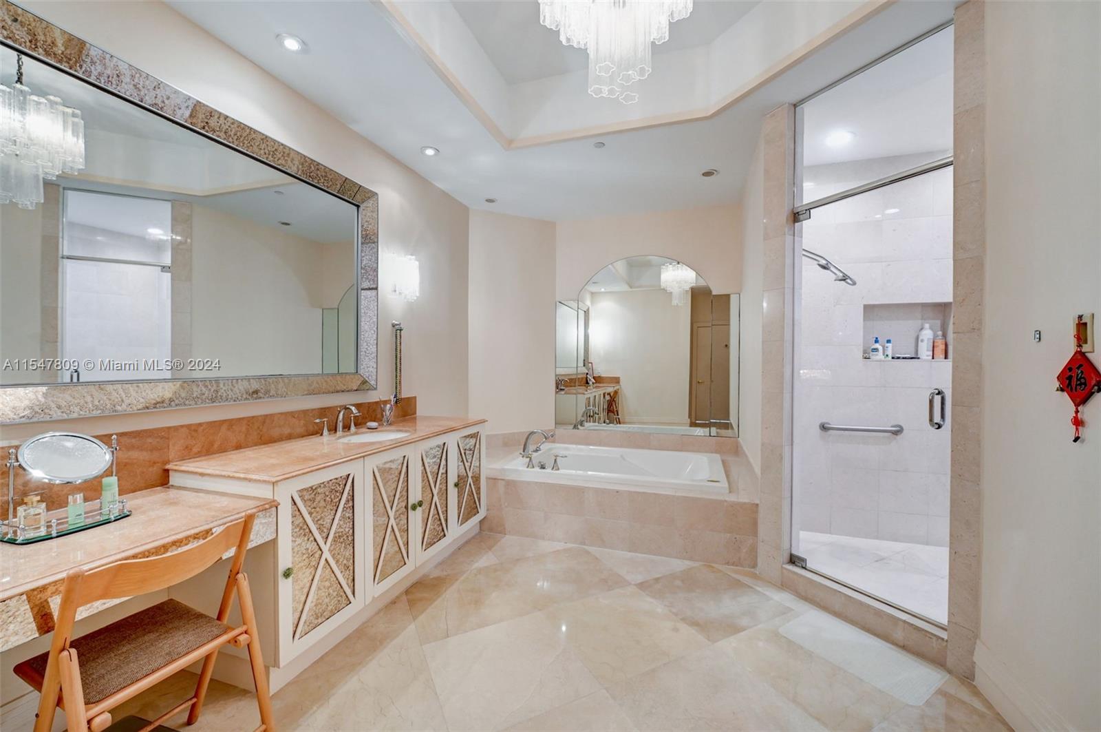 60 Edgewater Dr #PH3-C, Coral Gables FL 33133