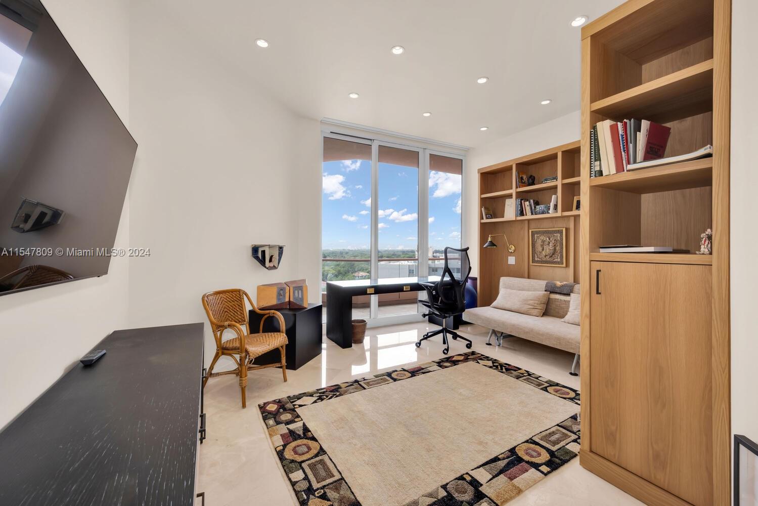 60 Edgewater Dr #PH3-C, Coral Gables FL 33133