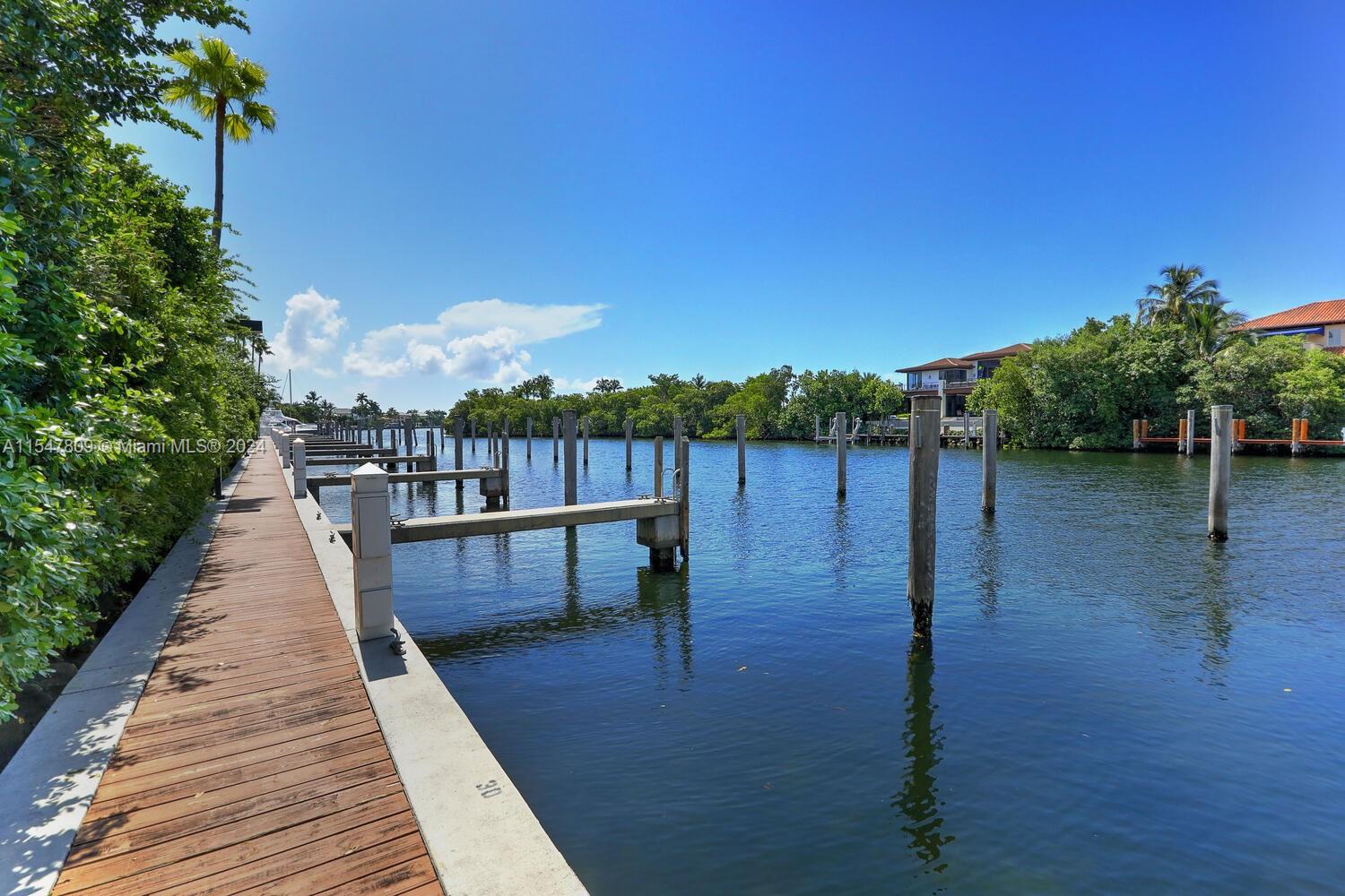 60 Edgewater Dr #PH3-C, Coral Gables FL 33133