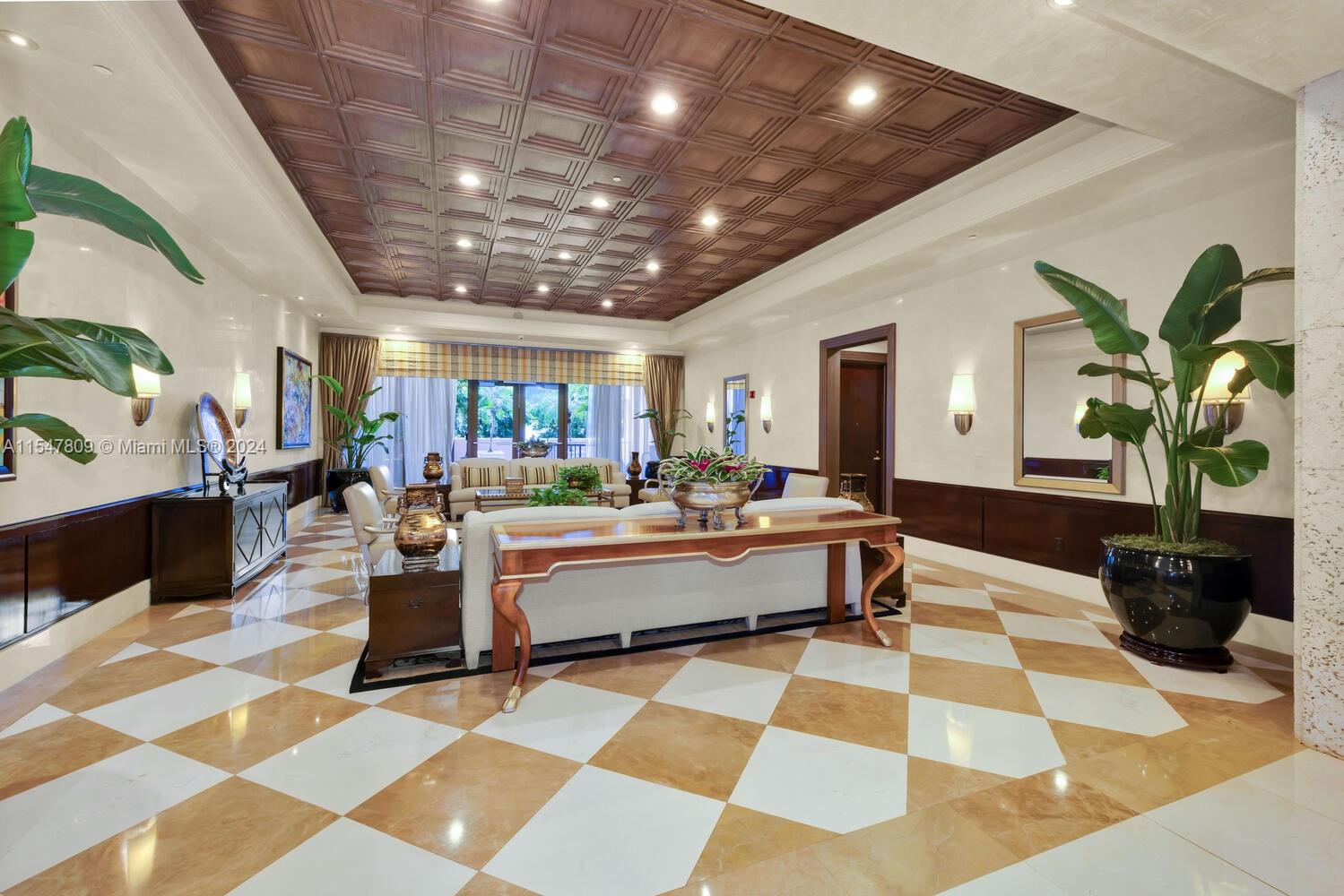60 Edgewater Dr #PH3-C, Coral Gables FL 33133