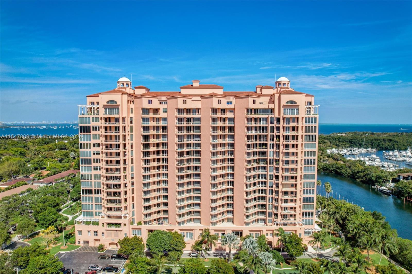 60 Edgewater Dr #PH3-C, Coral Gables FL 33133